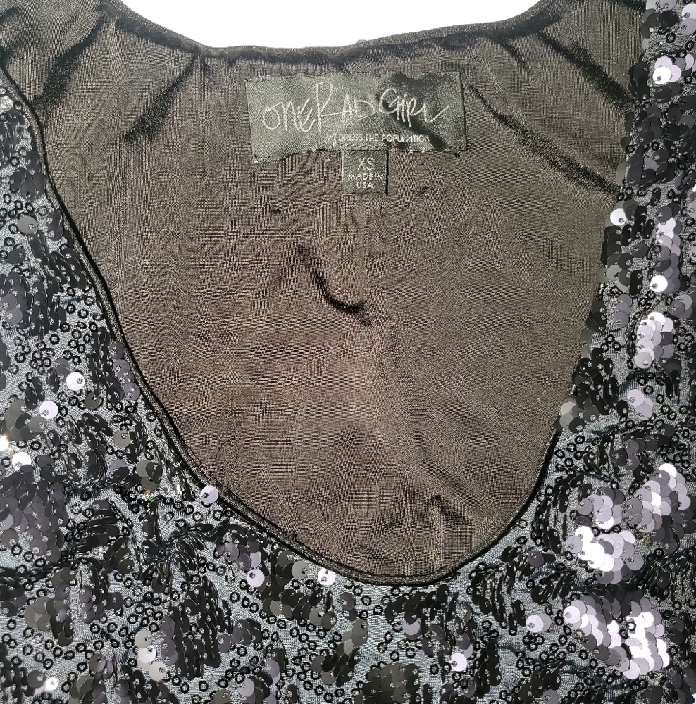 ONE RAD GIRL DRESS - Picture 4 of 5
